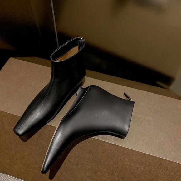 Beauty Cry Leather Ankle Booties - Picture 3 of 9